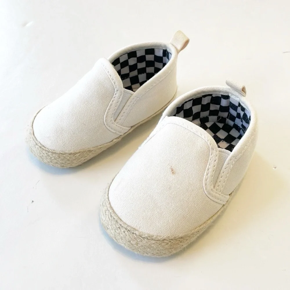 Myggpp baby girls white shoes